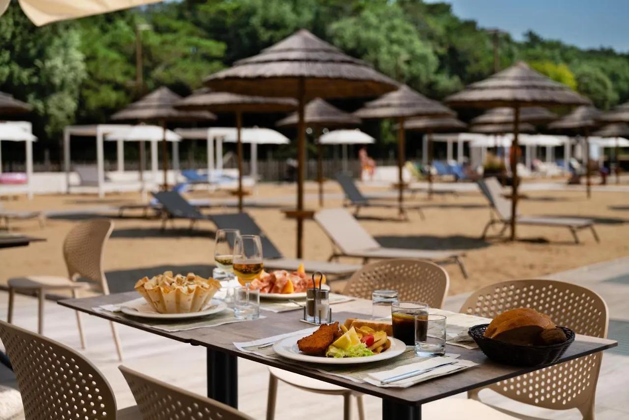 Lino Delle Fate Eco Resort Бибионе 4*,  Италия