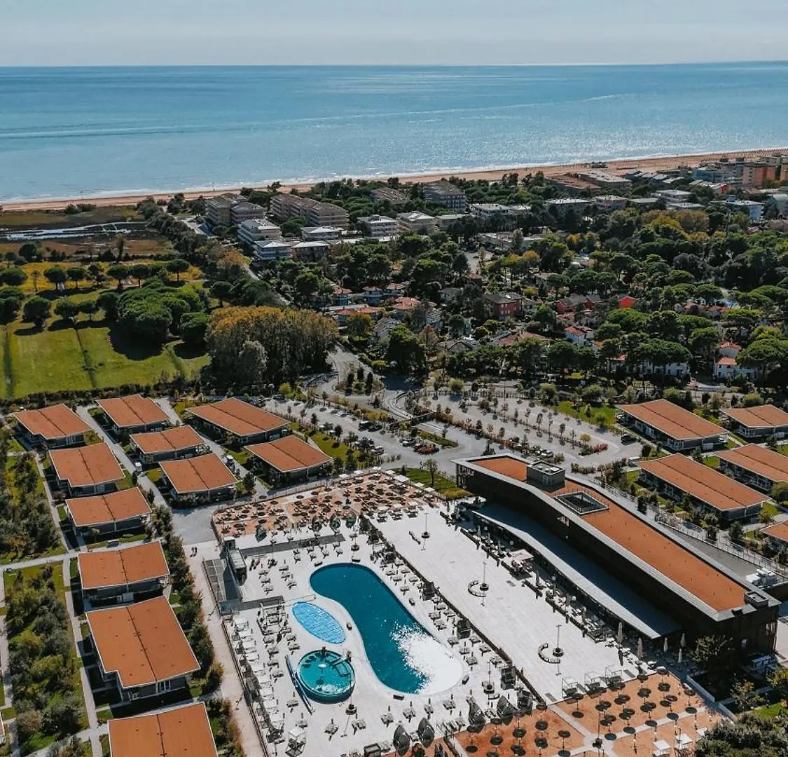 Lino Delle Fate Eco Resort Bibione 4*,